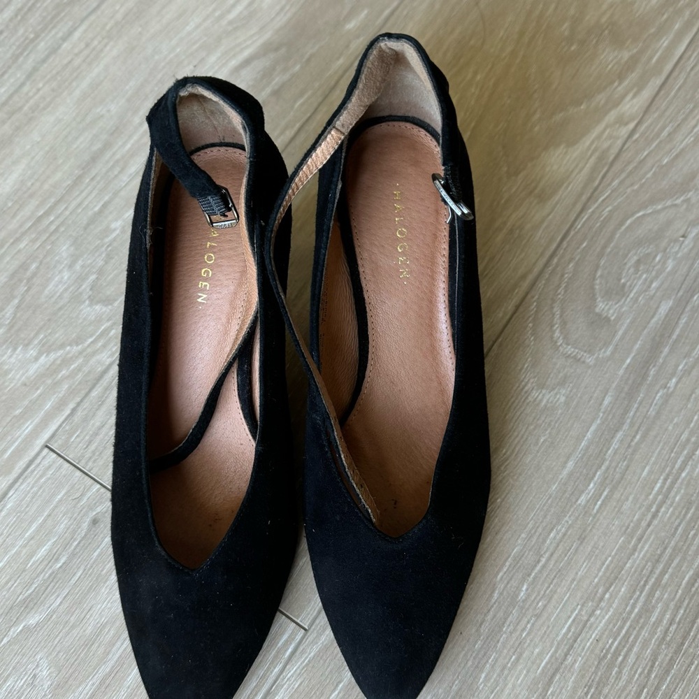 Halogen Black Suede Ankle Strap Pointed Heels 5.5M